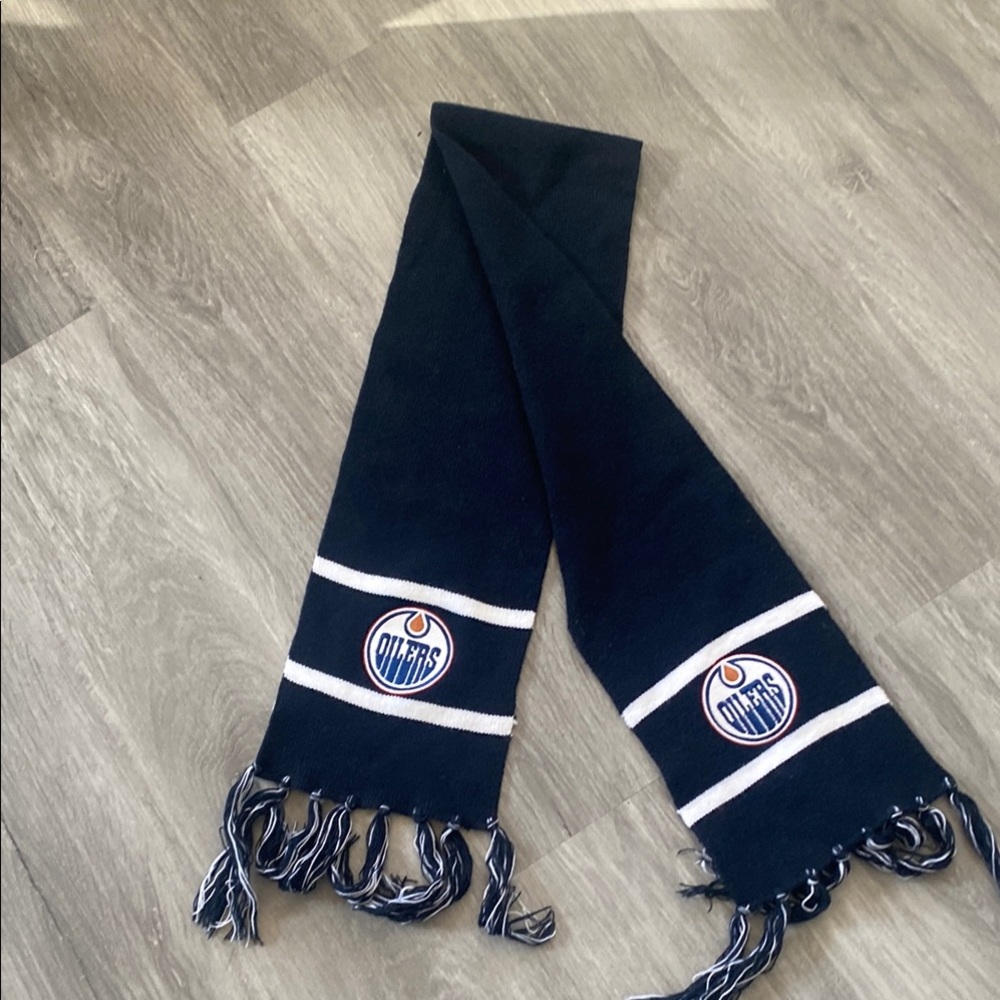 Navy Scarf with Oilers Logo and White Stripes